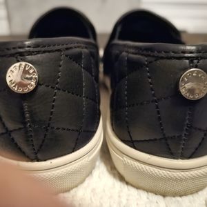 Steve Madden Endell Quilted Slip On Women's  Black Leather Shoes Sneakers